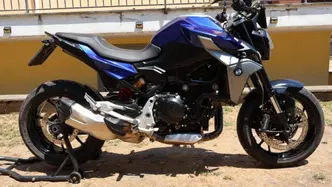 Bmw F 900 R (2021 - 24) usata