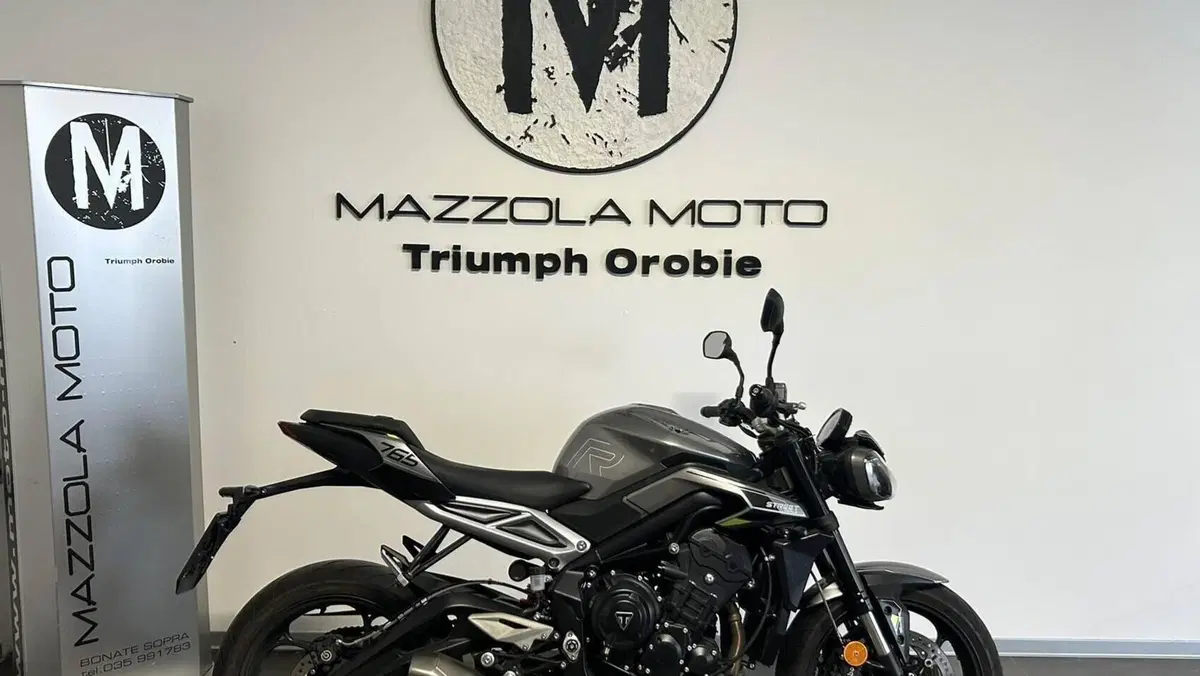 Triumph Street Triple 765 R (2023 - 26) 