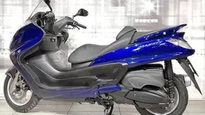 Yamaha Majesty 400 (2004 - 08)  (2)