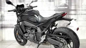 Yamaha MT-09 (2021 - 23)  (2)