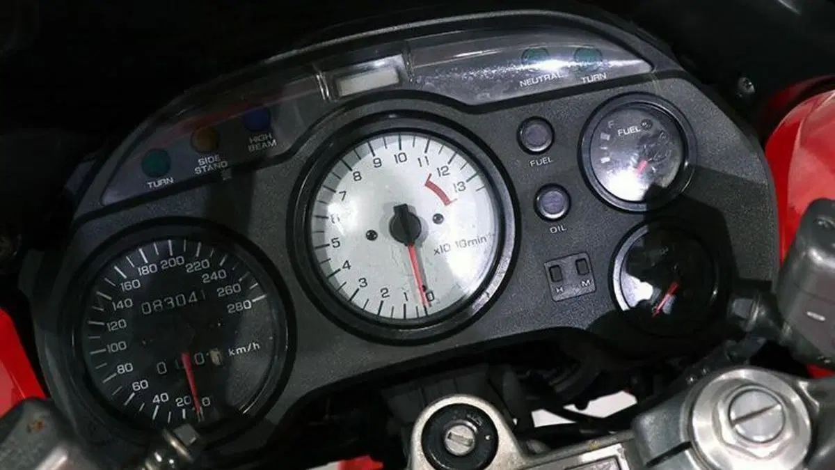 Honda VFR 750 F (1994 - 97)  (6)