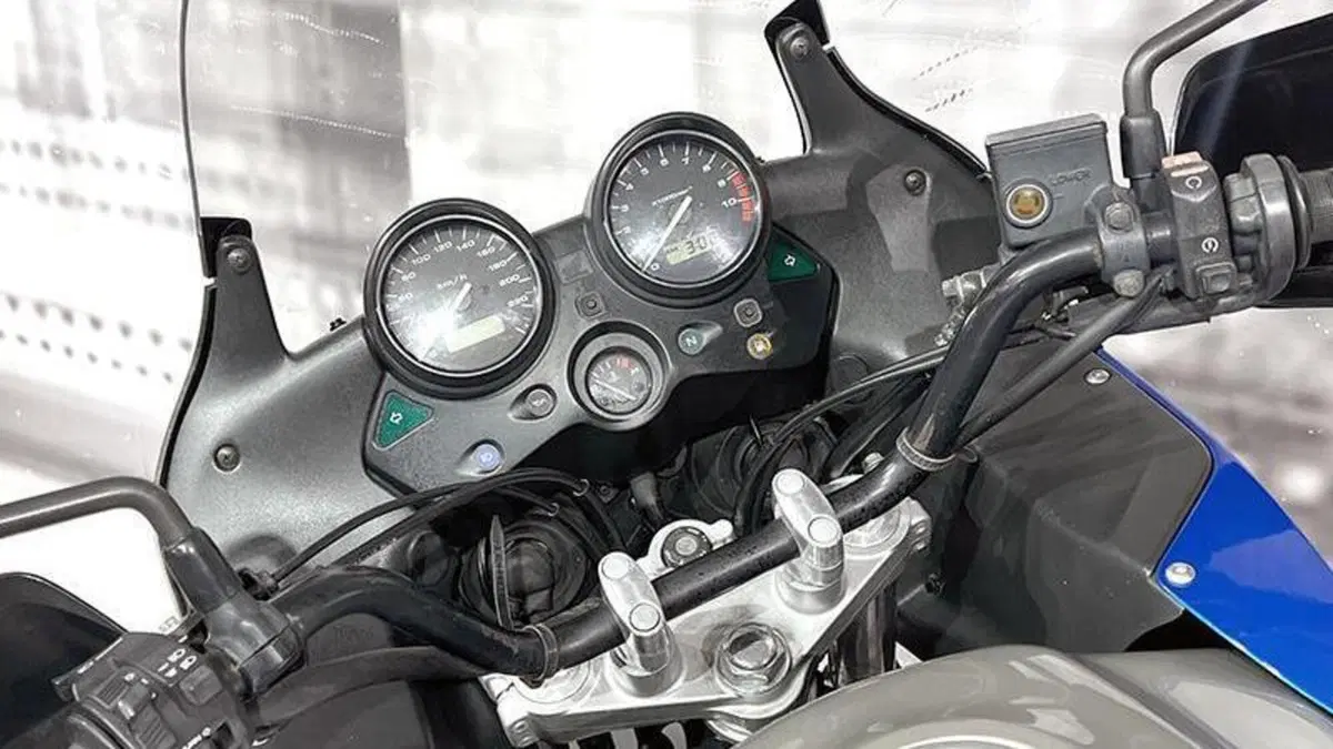Honda Varadero 1000 (1999 - 02)  (6)
