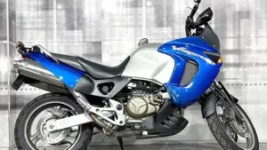 Honda Varadero 1000 (1999 - 02)  (8)