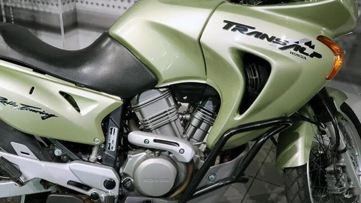 Honda Transalp XL 650V (2000 - 04)  (5)