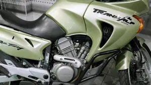 Honda Transalp XL 650V (2000 - 04)  (5)
