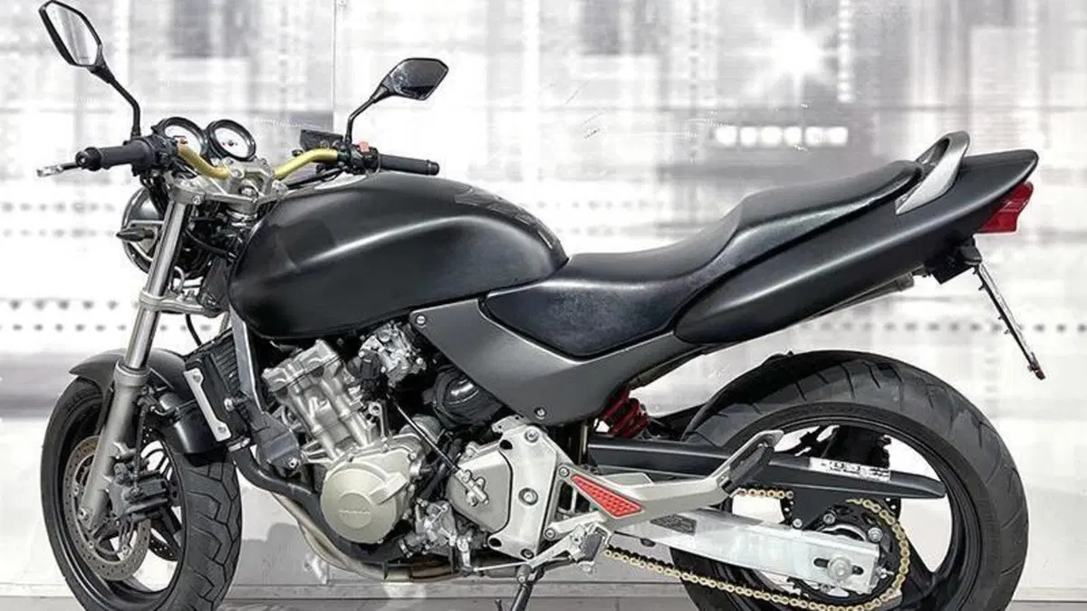 Honda Hornet 600 (1998 - 00)  (2)