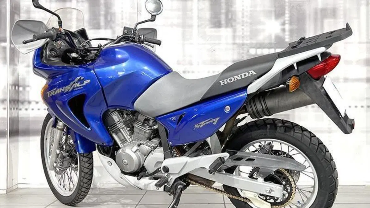 Honda Transalp XL 650V (2000 - 04)  (2)