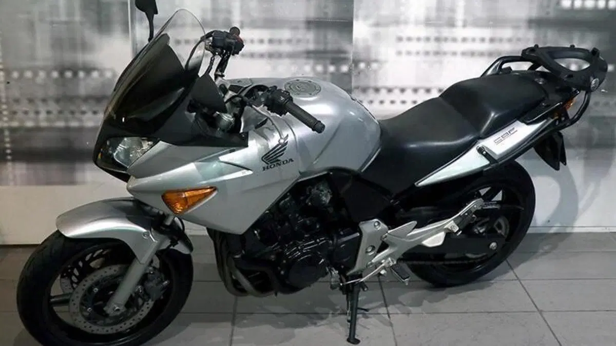 Honda CBF 600 (2004 - 06)  (6)