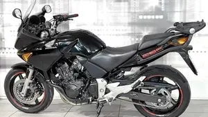 Honda CBF 600 (2004 - 06)  (2)