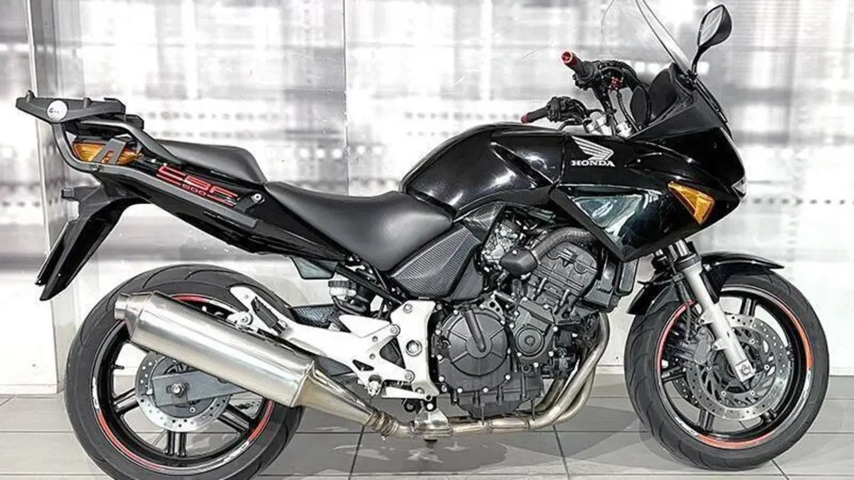Honda CBF 600 (2004 - 06)  (7)