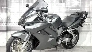Honda VFR 800 (2006 - 13)  (6)