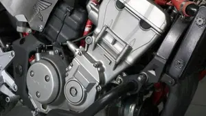 Honda Hornet 900  (4)