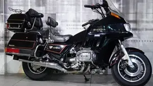 Honda GL 1200 Gold wing 