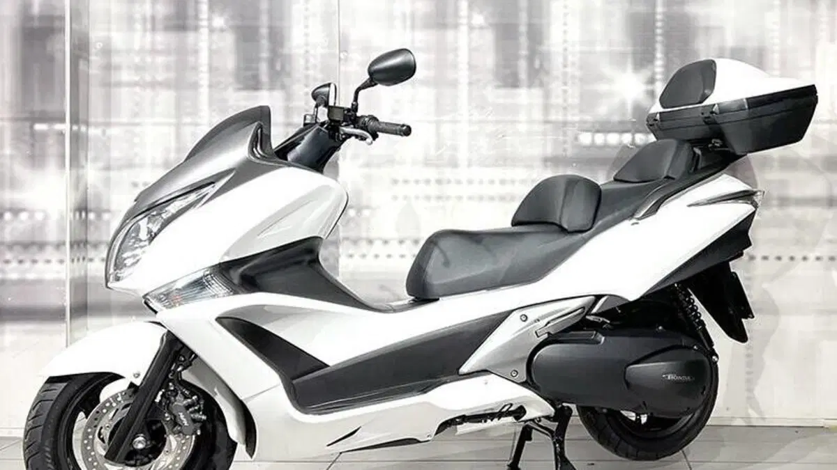 Honda SW-T 400 (2009 - 16)  (7)