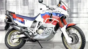 Honda Africa Twin NXR 750 (1990 - 91) 