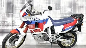 Honda Africa Twin NXR 750 (1990 - 91)  (7)