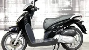 Honda SH 150i (2005 - 08)  (7)
