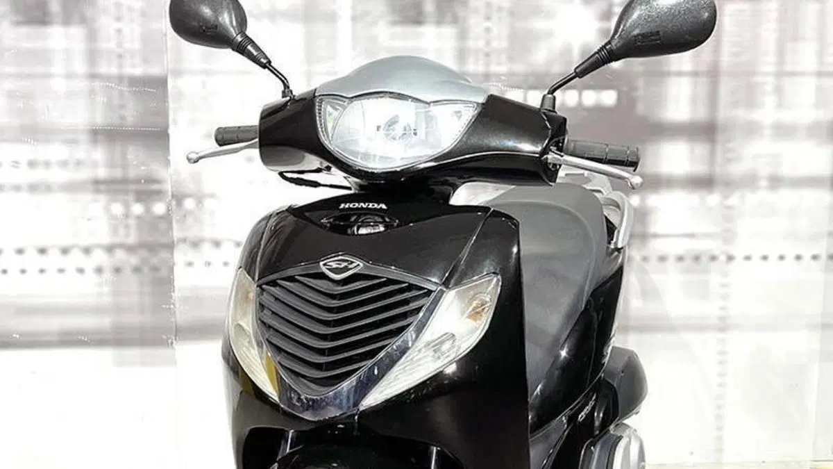 Honda SH 150i (2005 - 08)  (9)