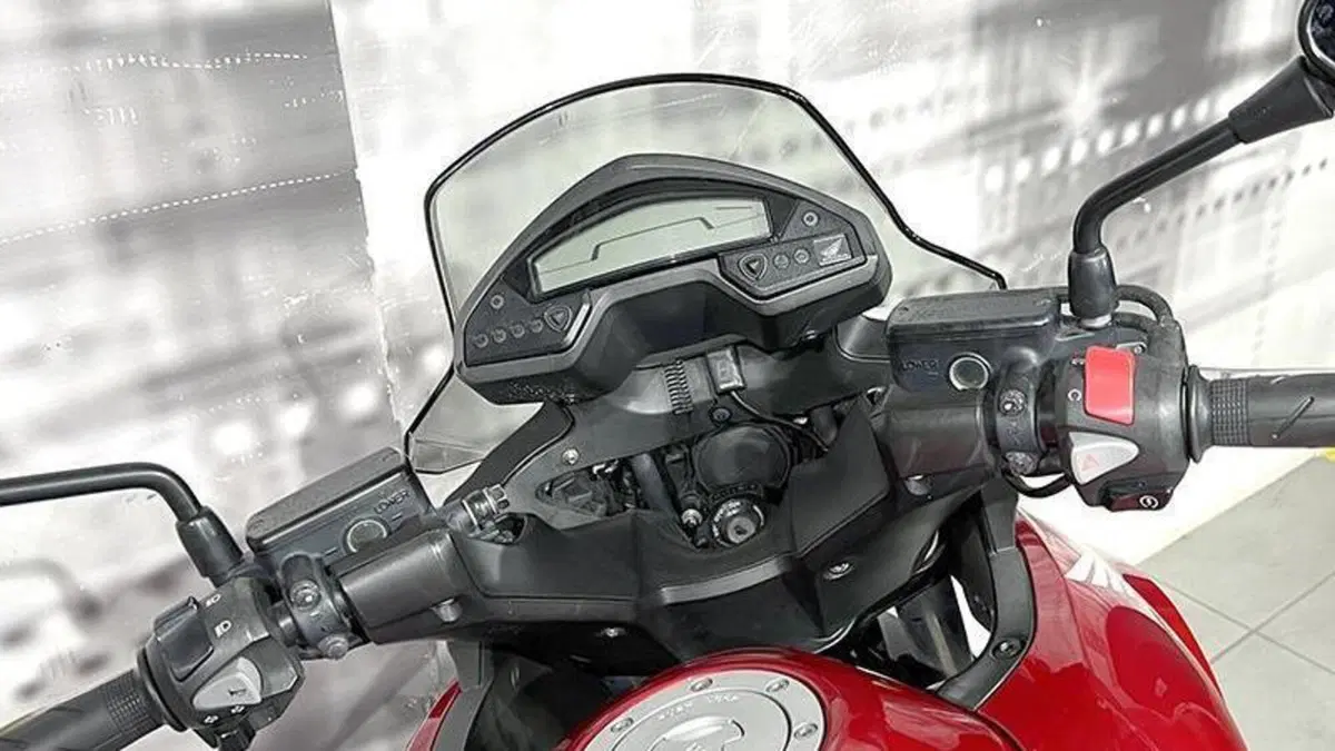 Honda Crossrunner ABS (2010 - 14)  (6)