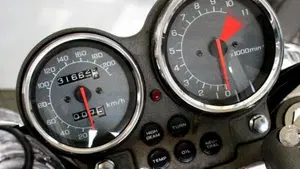 Honda VF 750 C (1985 - 01)  (6)