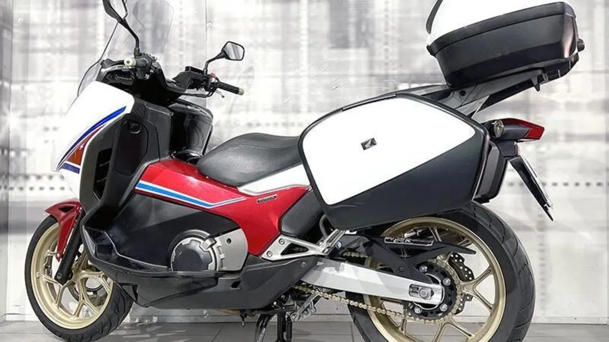Honda Integra 750 DCT ABS (2014 - 15)  (2)
