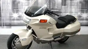 Honda PC 800  (6)