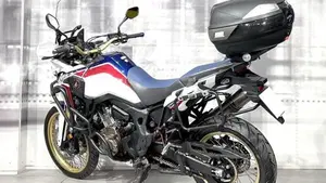 Honda Africa Twin CRF 1000L (2016 - 17)  (2)