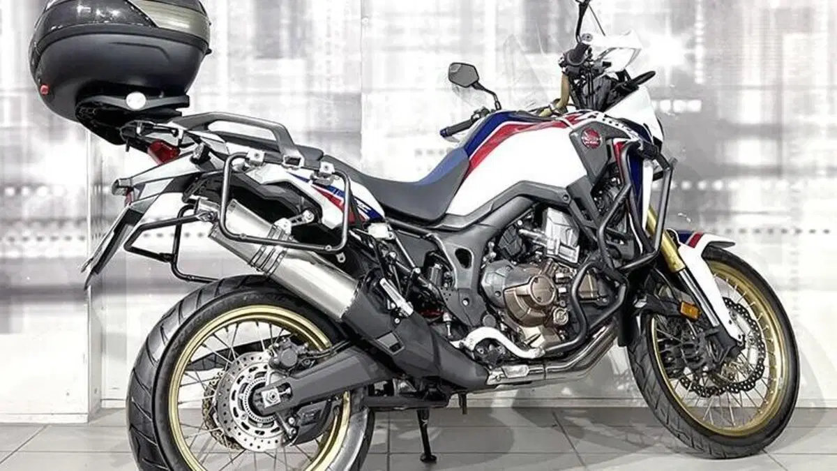 Honda Africa Twin CRF 1000L (2016 - 17)  (8)