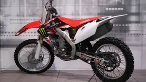 Honda CRF 450R (2010 - 11)  (2)