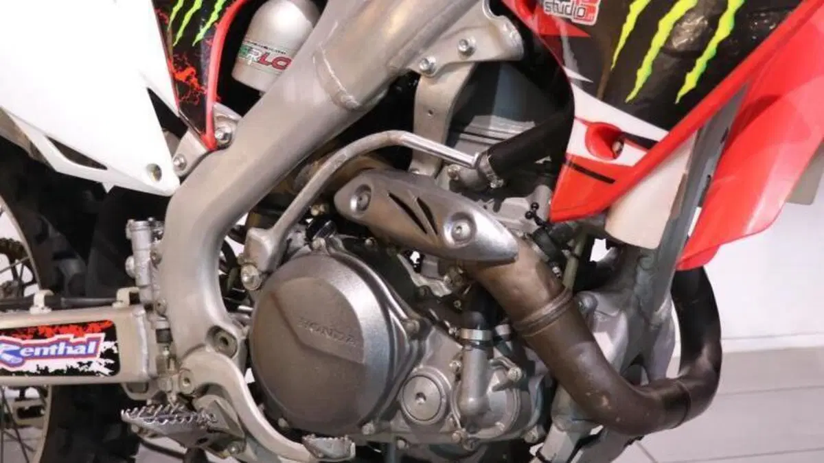 Honda CRF 450R (2010 - 11)  (3)