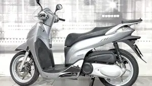 Honda SH 300 i (2006 - 10)  (2)