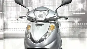 Honda SH 300 i (2006 - 10)  (4)