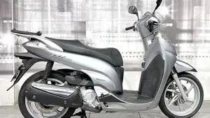 Honda SH 300 i (2006 - 10)  (8)