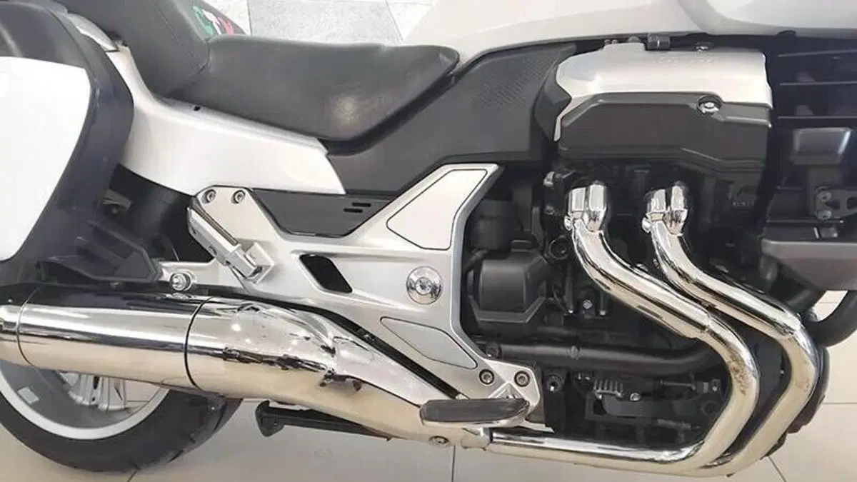 Honda CTX 1300 ABS (2014 - 16)  (8)
