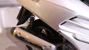 Honda Jazz 250 (2001 - 06)  (3)