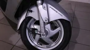 Honda Jazz 250 (2001 - 06)  (4)