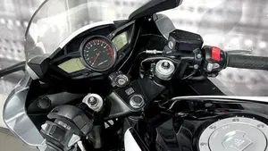 Honda VFR 1200 F ABS (2009 - 16)  (6)
