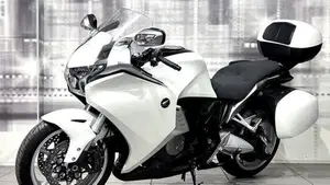 Honda VFR 1200 F ABS (2009 - 16)  (7)