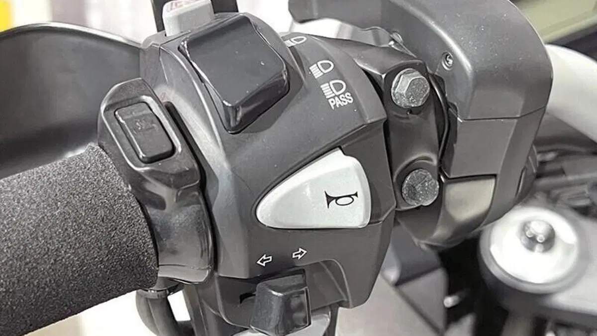 Honda Crosstourer ABS (2011 - 16)  (3)
