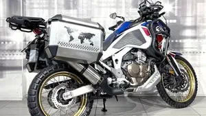 Honda Africa Twin CRF 1100L (2022 - 23)  (8)