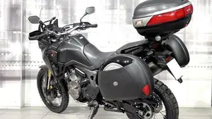 Honda Africa Twin CRF 1000L (2016 - 17)  (2)