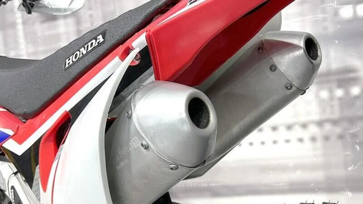 Honda CRF 250R (2018)  (4)