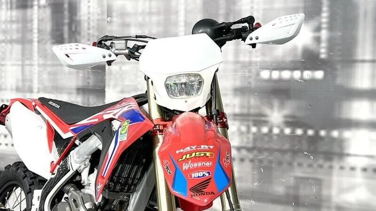 Honda CRF 250R (2018)  (9)
