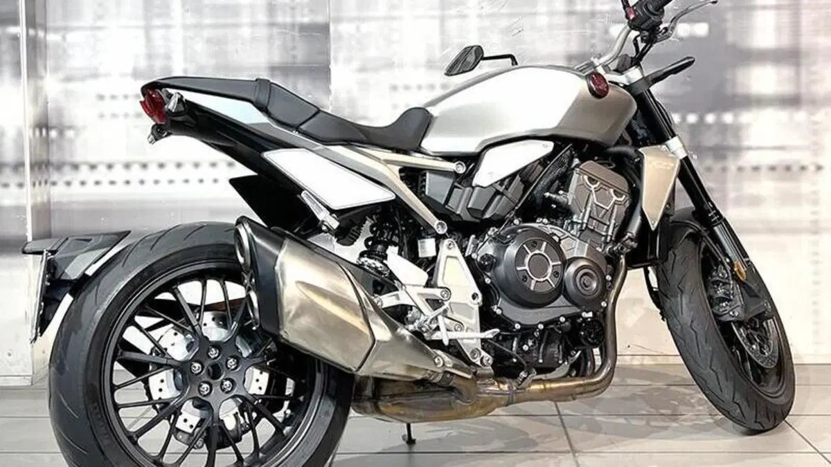 Honda CB 1000 R (2021 - 25)  (8)