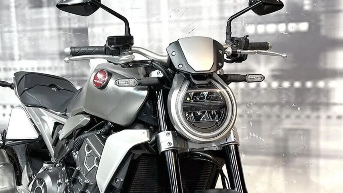 Honda CB 1000 R (2021 - 25)  (9)