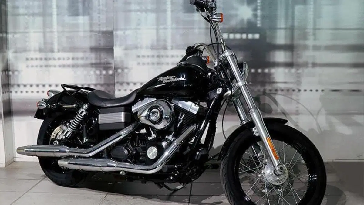 Harley-Davidson 1584 Street Bob (2007) - FXDB 