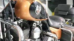 Harley-Davidson 1584 Road King (2006 - 07) - FLHR  (4)