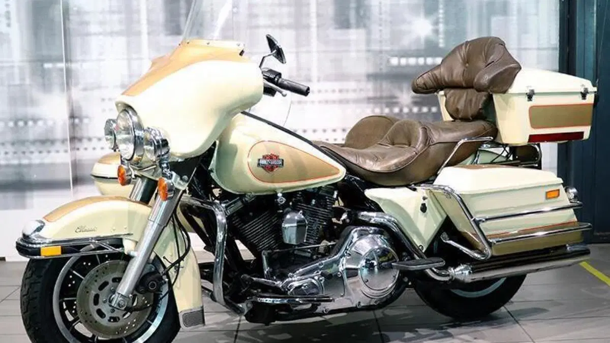 Harley-Davidson 1340 Electra Glide Classic (1989 - 93) - FLHTC  (7)