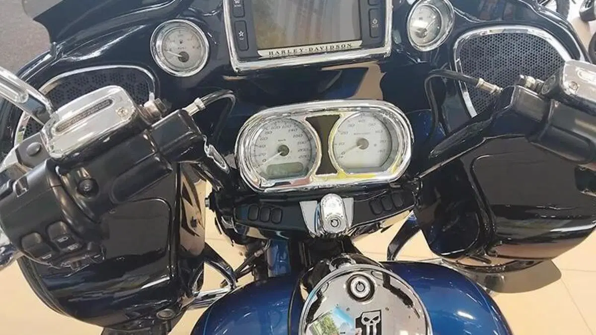 Harley-Davidson 1690 Road Glide Special (2013 - 16)  (6)