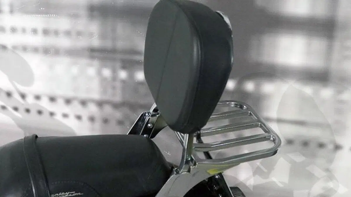 Harley-Davidson 883 (2006 - 07) - XL  (3)